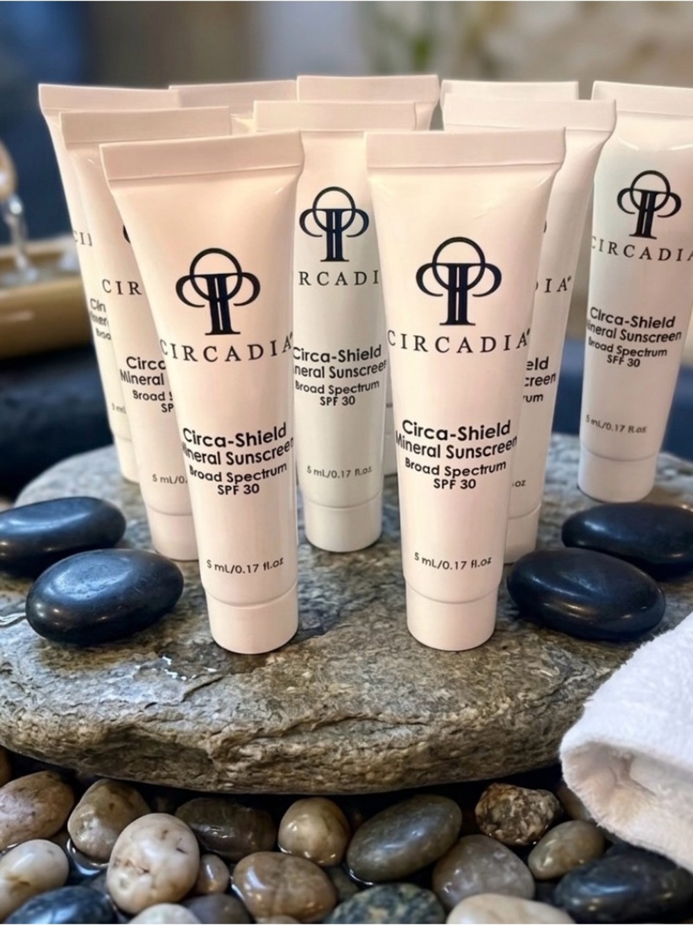 (10) Circadia Circa-Shield Mineral Sunscreen SPF 30 – samples/travel exp 2/28